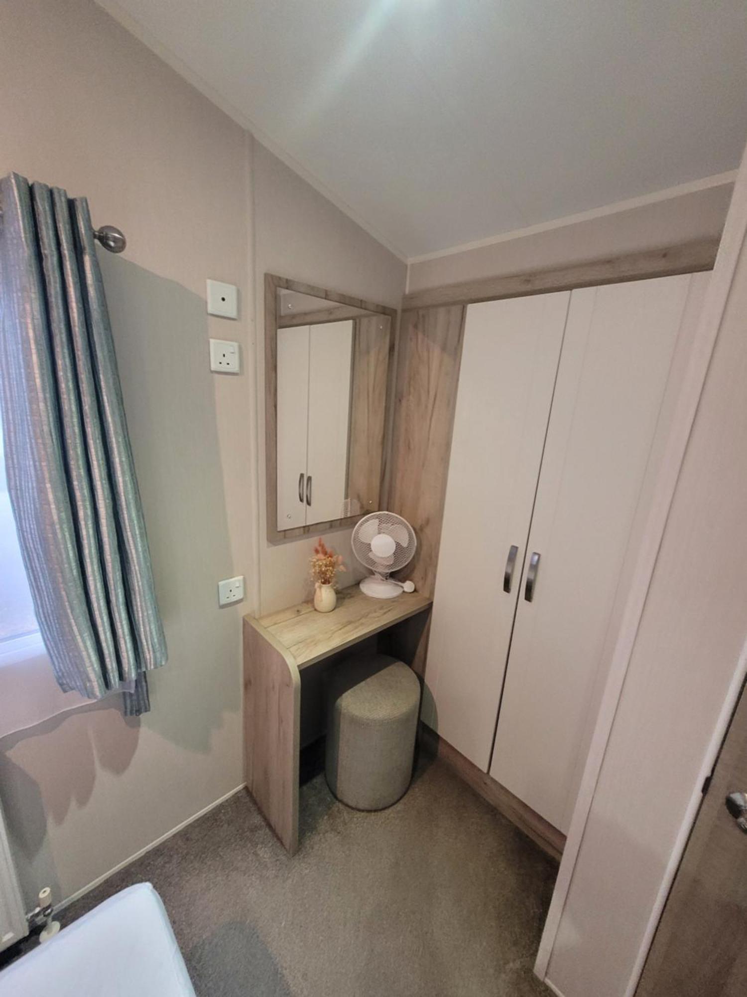 A22 Unity Beach Holiday Resort Unity Brean Sleeps 8 People 3 Bedrooms 1 Pet Stays Free Berrow Exterior photo